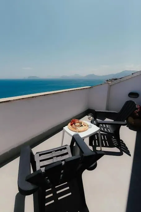 Panoramic Apartment On The Beach A/C Palermo 0*,