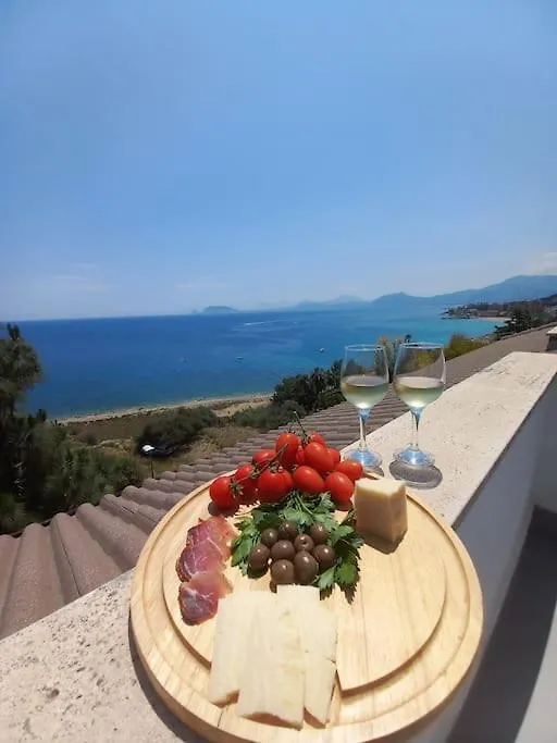 Panoramic Apartment On The Beach A/C location